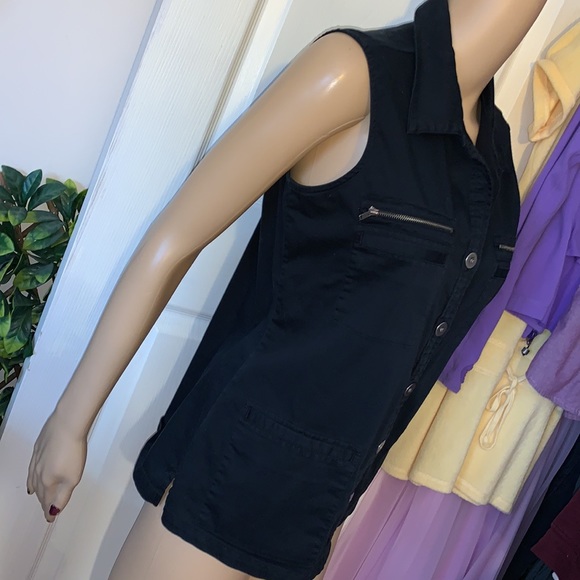 Chico’s sleeveless black with zippers vest shirt top M - Picture 7 of 11
